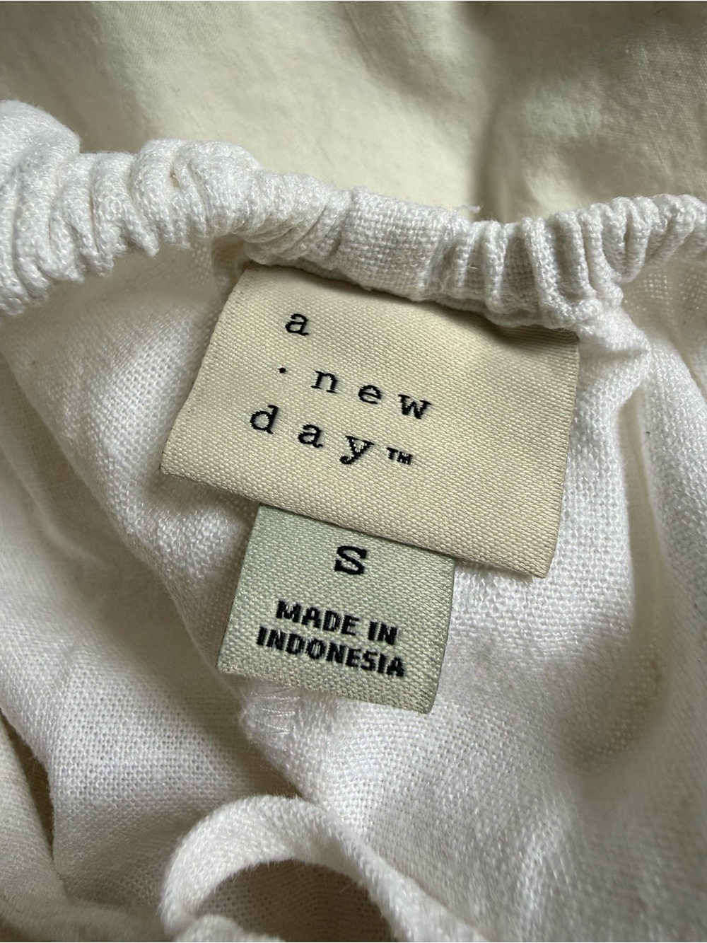 a new day White Linen Low Open Back Spaghetti Strap Maxi Deess - Picture 5 of 6